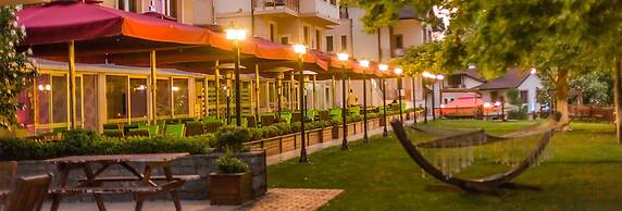 Legend Park Hotel