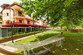 Legend Park Hotel