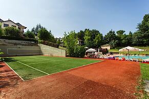 Legend Park Hotel