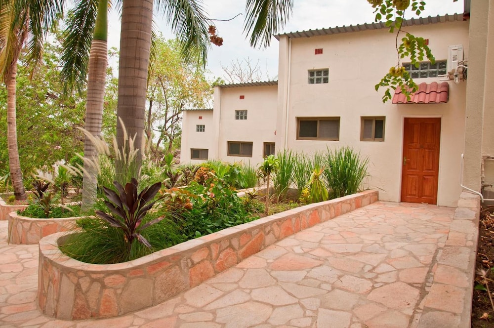Lake Kariba Inns