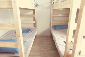 MatchBox Hostel