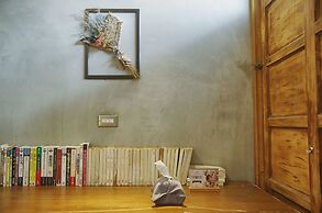 MatchBox Hostel