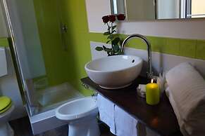 Jacuzzi Rooms