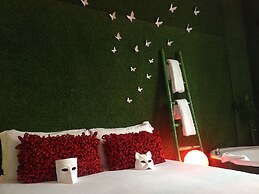 Jacuzzi Rooms