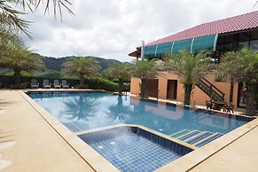 Chomview Resort