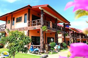 Chomview Resort