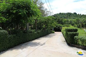 Chomview Resort