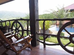 Chomview Resort