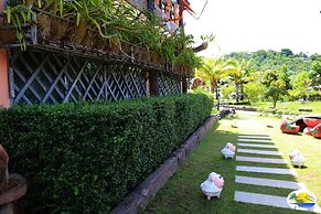 Chomview Resort
