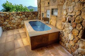 Alpha Villa