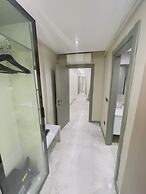 Aymira Suites