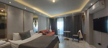 Aymira Suites