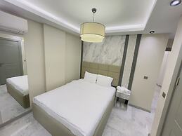Aymira Suites