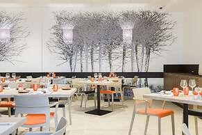 Spark by Hilton Lyon Park Saone