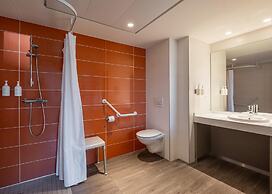 Spark by Hilton Lyon Park Saone
