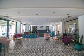 Bahar Hotel (+12 Adult )