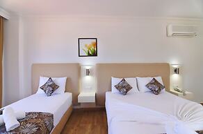Bahar Hotel (+12 Adult )