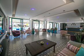 Bahar Hotel (+12 Adult )