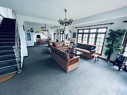Royal Mount Hotel