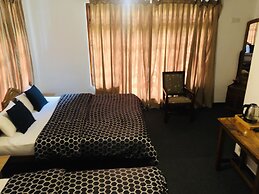 Royal Mount Hotel