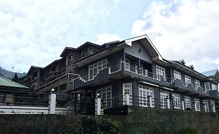 Royal Mount Hotel