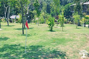 The Acacia Retreat