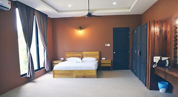 The Acacia Retreat