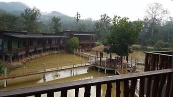 The Acacia Retreat
