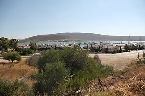 Parva Port Alacati