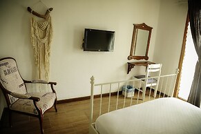 Parva Port Alacati