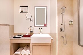 Sandal Suites Op. by Lemon Tree Hotels