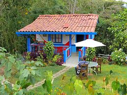 Cabañas y Flores Finca Hotel