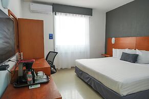 Days Inn by Wyndham Minatitlan