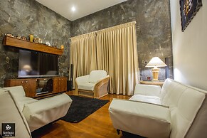 Serenus Boutique Villa