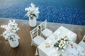FOX Hotel Jimbaran Beach Bali