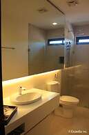 Segara Suites