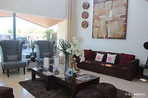 Segara Suites