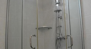 La Posh Hotel
