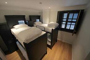 Complutum Hostel