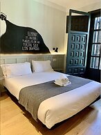 Complutum Hostel