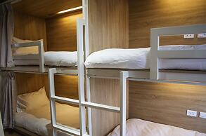 Paper Plane Hostel