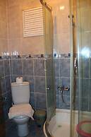 Mete Apartments