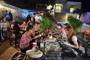 Sayab Hostel