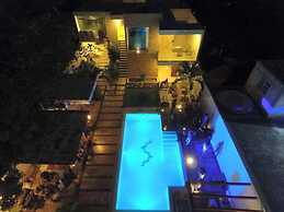 Sayab Hostel