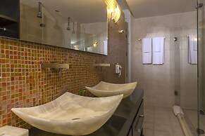 In Fashion Hotel & Spa