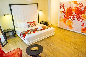 In Fashion Hotel & Spa