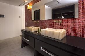 In Fashion Hotel & Spa