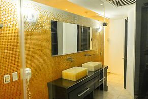 In Fashion Hotel & Spa