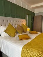 Hatherley Manor Hotel & Spa