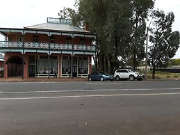 Bourke Apartments